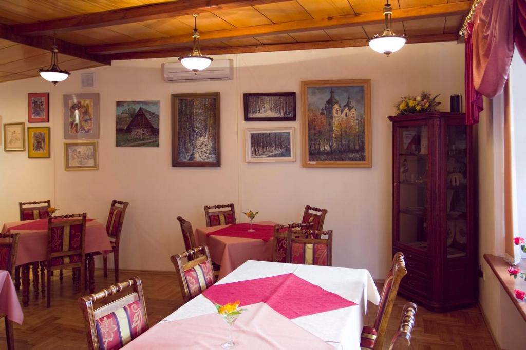 SONATA Hotel Sudetenland Duszniki Zdrój lomat Puolassa Puolan matkailu