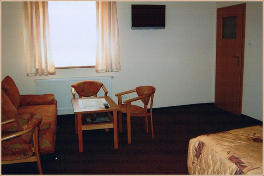 SONATA Hotel Sudetenland Duszniki Zdrój lomat Puolassa Puolan matkailu